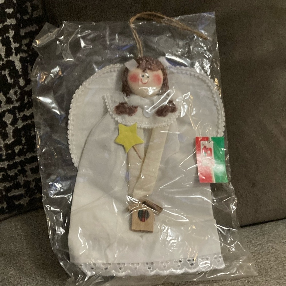 10 inch by 6.5 inch cloth angle Christmas decoration